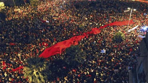 تیونس میں ہزاروں افراد کا حکومت کے خلاف احتجاجی مظاہرہ 