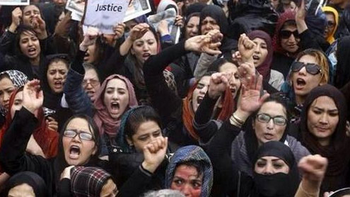 کابل :توہین قرآن کے الزام میں خاتون کے قتل کاٹرائل