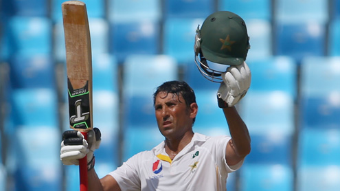 قومی ٹیم کی ہلکی ٹریننگ مگر  یونس خان کی نیٹ پر اضافی بیٹنگ