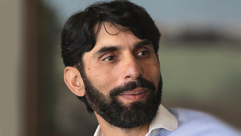  قائد اعظم ٹرافی،نوجوان پلیئرز کی خاطر مصباح کا کھیلنے سے انکار 