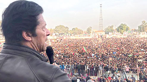 دعا ہے ٹرمپ پاکستانیوں کے ویزے بھی بند کردے تاکہ ہم اپنا ملک ٹھیک کر لیں: عمران خان