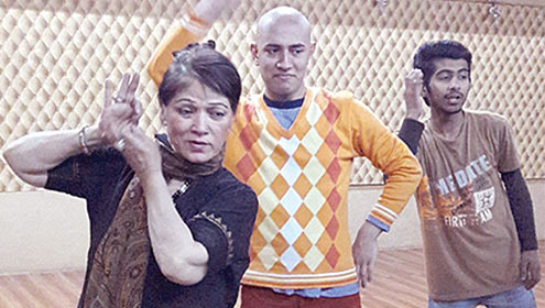 گائیکی کی طرح کلاسیکی رقص بھی نظرانداز، شوقیہ فنکاروں نے اکیڈمی کا رخ کر لیا