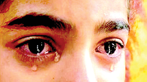  کبھی کبھار رونا بھی صحت  کیلئے مفید ہے ……