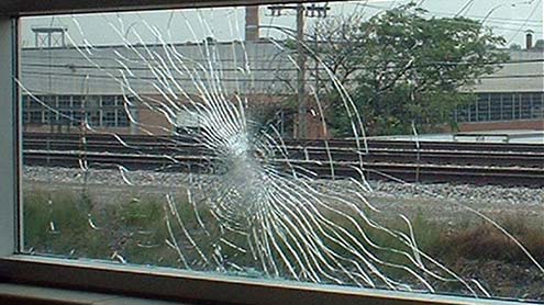   شدید گرمی سے چین میں شیشے کی کھڑکیاں ٹوٹنے لگیں