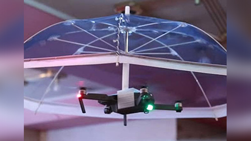 دھوپ اور بارش سے بچانے والی ڈرون چھتری