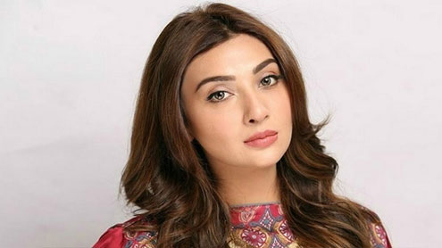  اداکارہ عائشہ خان نے شوبز میں واپسی کا فیصلہ کرلیا