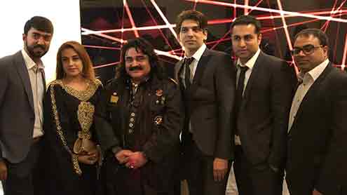  برطانیہ :عارف لوہار کو لائف ٹائم اچیومنٹ ایوارڈ سے نوازا گیا