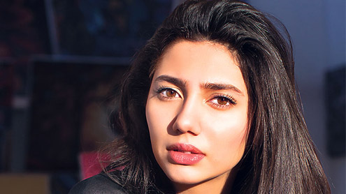  ماہر ہ خان ترکی سے واپس وطن پہنچ گئیں 