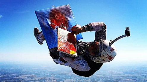 ہوامیں اڑتے ہوئے کینوس پررنگ بکھیرنے کا شاندار مظاہرہ