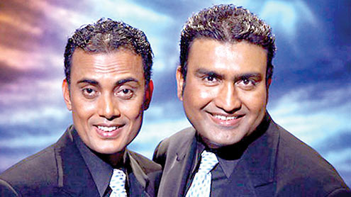  علی حسن اور عرفان ملک امریکہ میں  کامیڈی شوز کرنے میں مصروف 