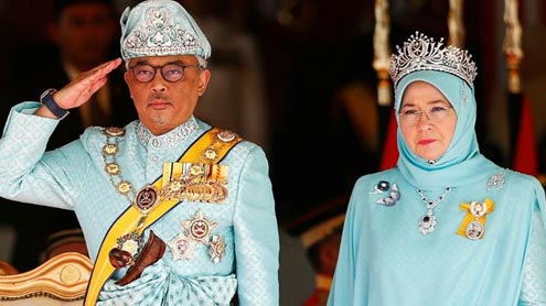  سلطان عبداللہ احمد شاہ ملائیشیا  کے نئے بادشاہ بن گئے