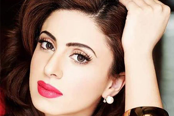 فاریہ اپنی بہن نورکی عون چودھری سے دوبارہ شادی کی حامی