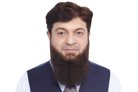  حکومت پٹرول کیلئے لگنے والی لمبی قطاروں کا نو ٹس لے ، فائق شاہ 