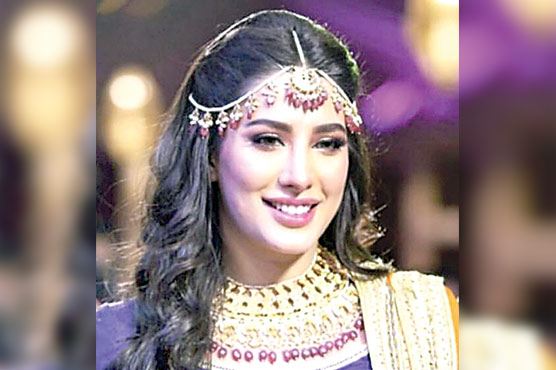   تصویر اوررومانوی شعر، مہوش حیات کی شادی کی قیاس آرائی 