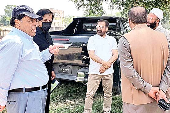 چیئرمین اور ڈی جی پی ایچ اے  کا شاہ شمس پارک کا دورہ 