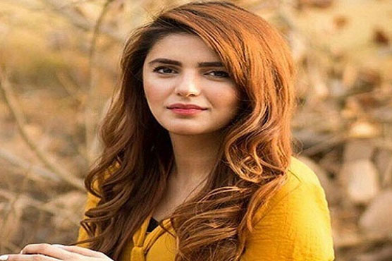  مومنہ مستحسن نے ’’آف لائن‘‘زندگی  کوخوبصورت ترین قراردیدیا