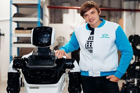 اپنا چہرہ اور آواز ‘لائسنس’ پر دیکرساڑھے تین کروڑ کمائیے 