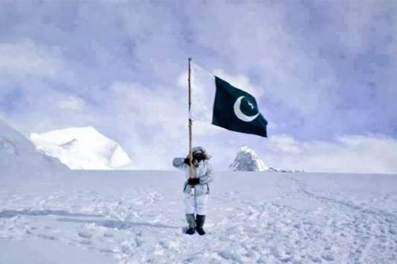 پاکستانی کوہ پیما محمد علی سدپارہ نے کے ٹو سر کرلی