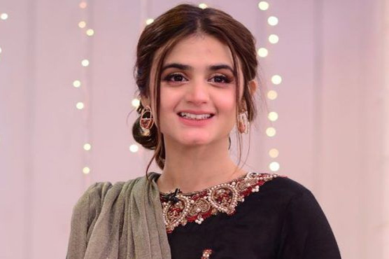 ماں باپ کے علاوہ کوئی  اپنا نہیں ہوتا:حرا مانی