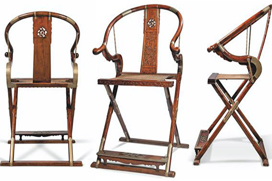 17 ویں صدی کی کرسی تقریباً 130کروڑ روپے میں نیلام
