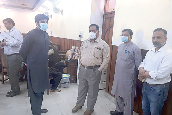 ضلع میں 60 سال سے زائد عمر کے افراد کی کورونا ویکسی نیشن شروع