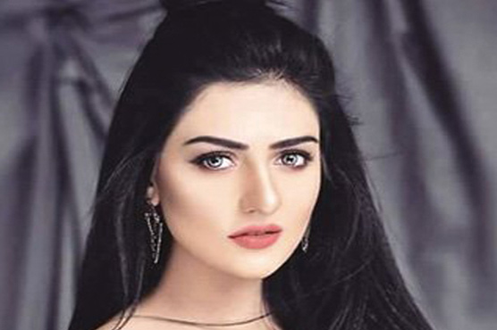 اداکارہ سارہ خان کو نئی  تصاویر شیئر کرنا مہنگا پڑگیا