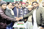 انجمن طلبا اسلام کا 54 واں  جشن تشکیل ، کیک کاٹا گیا 