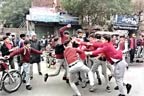 سکول طلبا کے دو گروپوں میں لڑائی ،عیدگاہ روڈ میدان جنگ