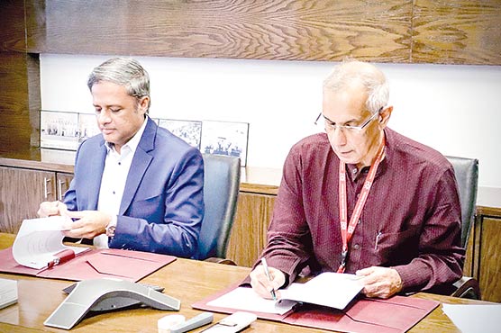  ٹرپل اے ایسوسی ایٹس اور آئی بی اے میںاسکالرشپ سے متعلق معاہدہ