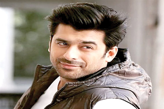 میسجز کے جوابات دو تو لوگ سکرین  شاٹ شیئر کردیتے ہیں:ہمایوں اشرف