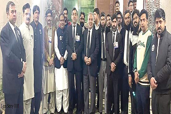 ڈسٹرکٹ بارالیکشن:کامران اولکھ  کاعامرمنیرباگڑی کی حمایت کااعلان 