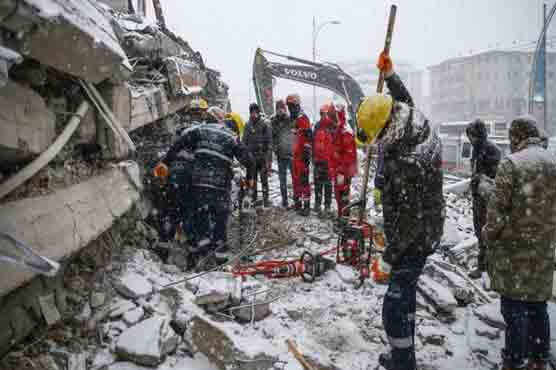 زلزلہ:اموات23ہزار کے قریب ،مزید کئی افراد کو بچالیا گیا