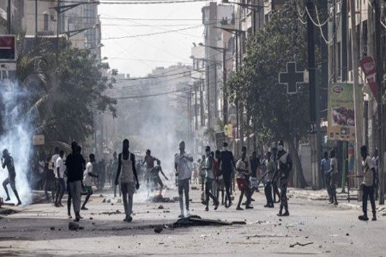 سینیگال میں سیاسی رہنما کی سزا  پر ہنگامے ،جھڑپیں،9ہلاک