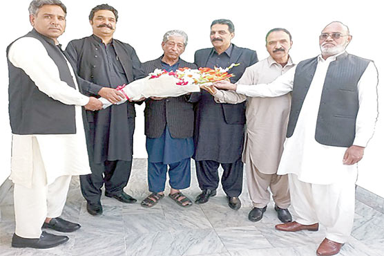 اخبار فروش یونین لاہورکے نمائندہ وفد کی ٹکا خان سے ملاقات