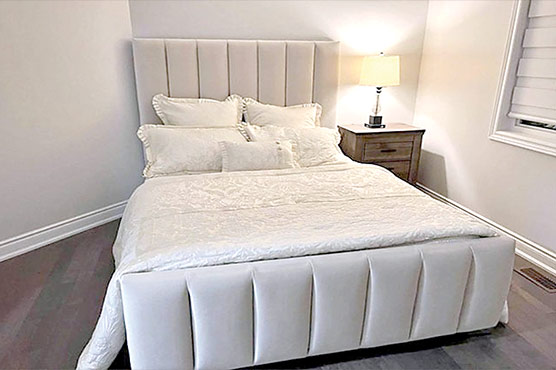 کینیڈا ،خاتون کی اپنا آدھا بستر کرائے پر دینے کی پیشکش