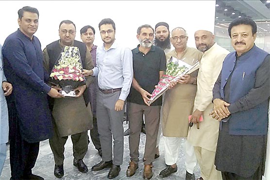 پیفما کے وفد کی گجرات چیمبر آف سمال  ٹریڈرز کے عہدیداروں سے ملاقات