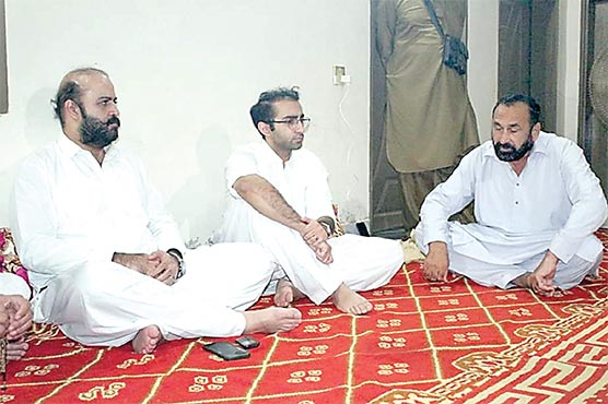 ملک امیر محمد خان اور نوابزادہ مزمل  علی خان کا آبائی حلقہ کا دورہ‘ملاقاتیں