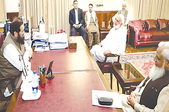 گورنر پنجاب سے وائس چانسلر جامعہ گجرات کی ملاقات 