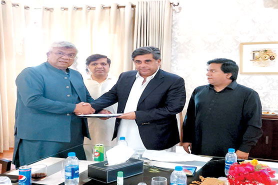 گوہراعجاز نیاناظم آباد جمخانہ کے فاؤنڈنگ ممبر بن گئے 