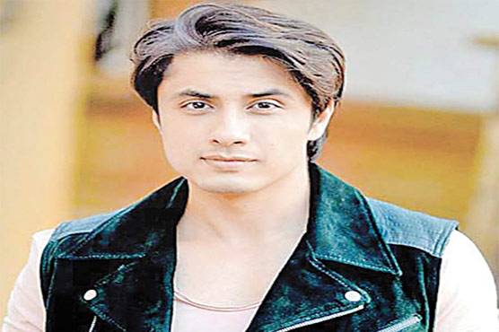  علی ظفر نے ورلڈکپ اینتھم  بنانے کا اعلان کردیا 