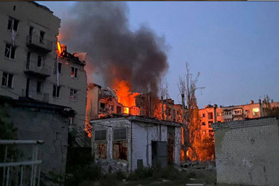 روسی میزائل حملے میں2 یوکرینی شہری ہلاک ،8زخمی 