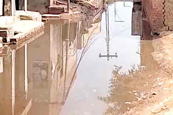 ماہڑہ،سیوریج کے پانی کے سبب شہر جوہڑ میں تبدیل 