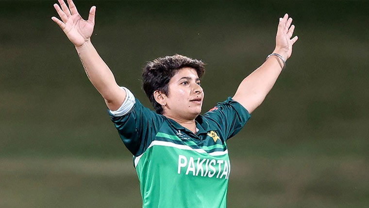  ندا ڈار 150ٹی 20میچز  کھیلنے والی پہلی پاکستانی خاتون