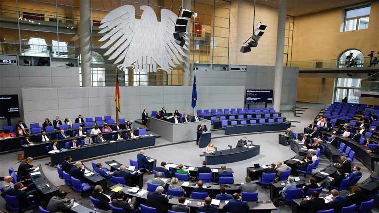 جرمنی:عدالت نے پارلیمنٹ کی  نشستیں کم کرنیکی منظوری دیدی 