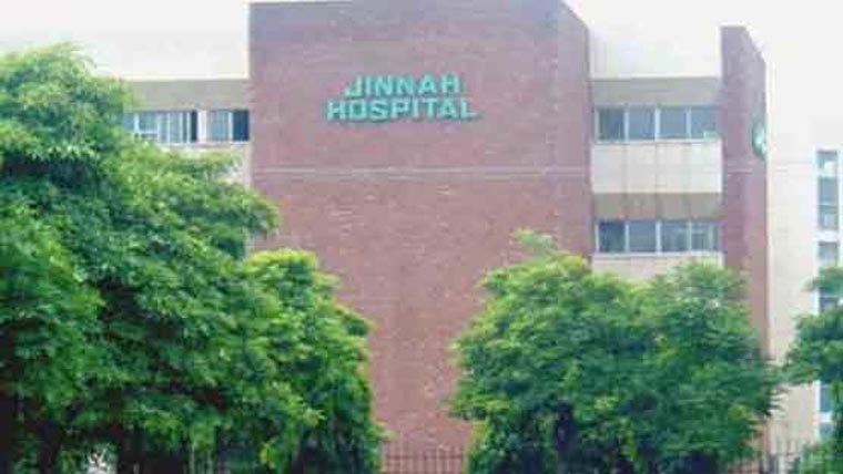 جناح ہسپتال کے وارڈز غیرفعال  سیکرٹری صحت کو فیصلہ کرنے کا حکم