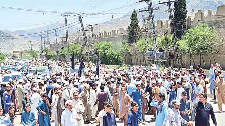 لنڈی کوتل میں صحافی کا قتل، احتجاج چوتھے روز بھی جاری 