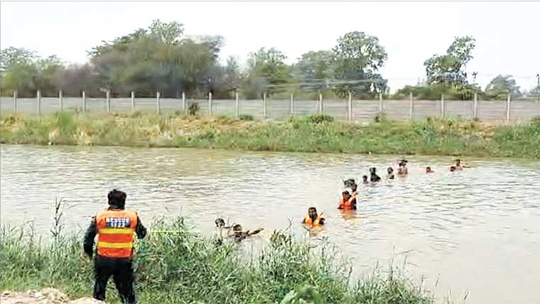  چچا کے پاس آیا 14سالہ مہمان آیا نہر میں نہاتے ڈوب گیا