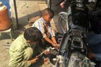 بچوں سے مزدوری کرانے پر دکاندار کیخلاف مقدمہ درج