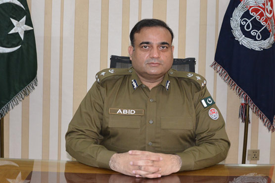 آرپی او فیصل آبادڈاکٹر محمد عابد نے  ٹائپنگ ٹیسٹ کے امتحان کا جائزہ لیا