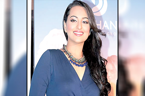  سوناکشی سنہا شادی کیلئے بے تاب ،جلد خوشخبری سنانے کا اعلان